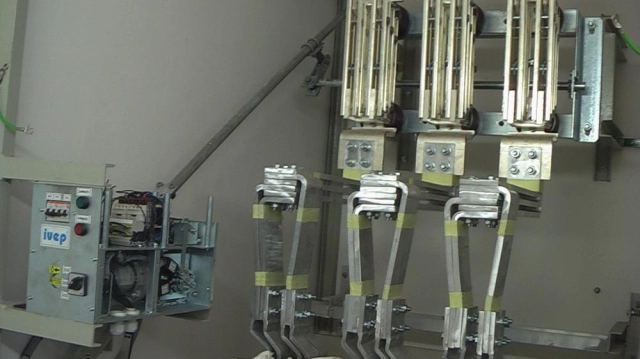 Venkovní a vnitřní, ruční a elektromotorové pohony