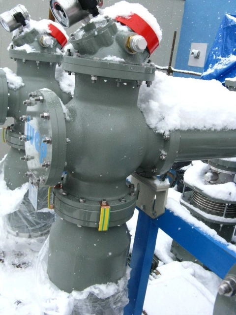 SF6 insulated technology, cable bushing for power transformers