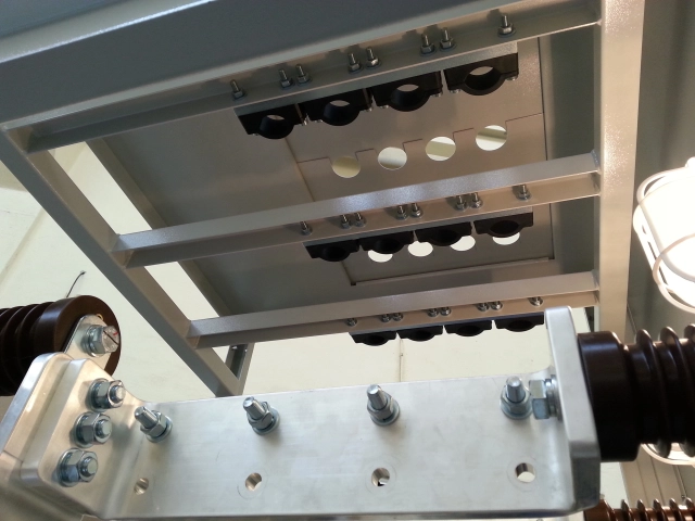 Rozvaděče NN, VN, Generátorové rozvaděče,  Přechodové skříně