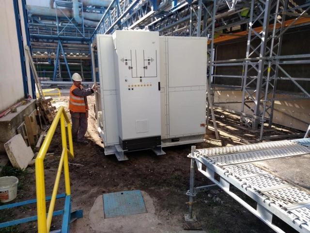 Air insulated LV, MV switchgears, Generator switchgears, Transient cabinets