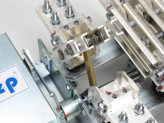 Vnitřní odpojovače, odpínače, zkratovače a uzemňovače