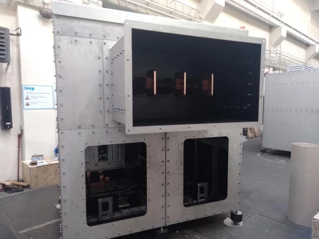 Air insulated LV, MV switchgears, Generator switchgears, Transient cabinets