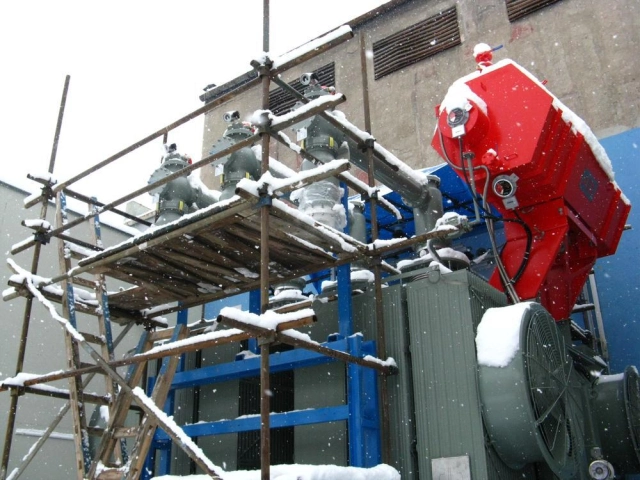 SF6 insulated technology, cable bushing for power transformers