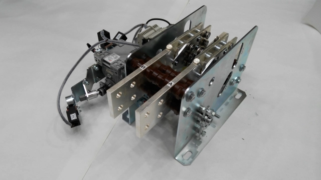 Vnitřní odpojovače, odpínače, zkratovače a uzemňovače