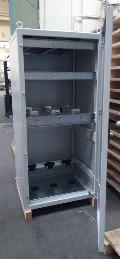 PPE Connection Cabinet for Safe and Clear Cable Disconnection