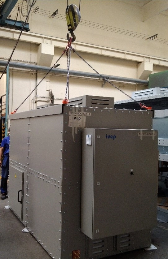 Combined Medium-Voltage Terminal Box as Part of a Generator Unit